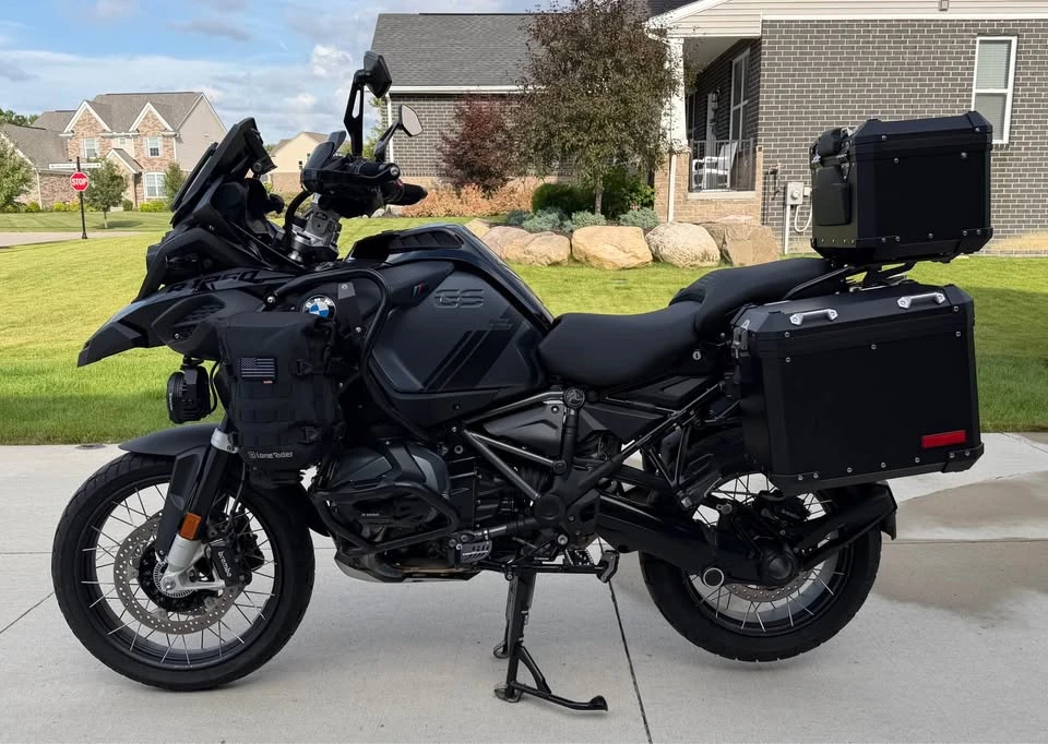 2024 BMW R 12 nineT - Image 2 of 15