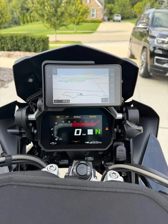 2024 BMW R 12 nineT - Image 7 of 15