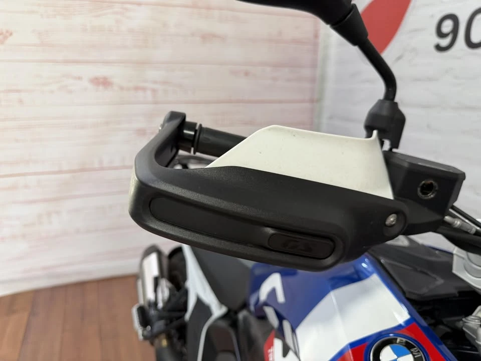 2024 BMW R 12 nineT - Image 13 of 19
