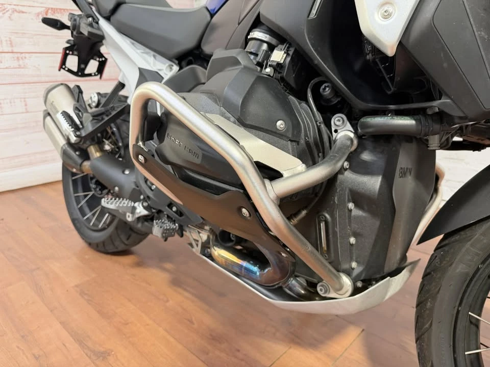 2024 BMW R 12 nineT - Image 11 of 19