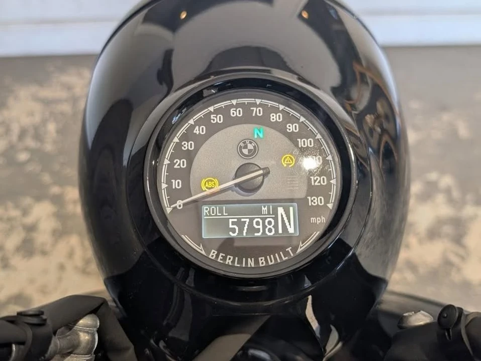 2024 BMW R 12 nineT - Image 8 of 10