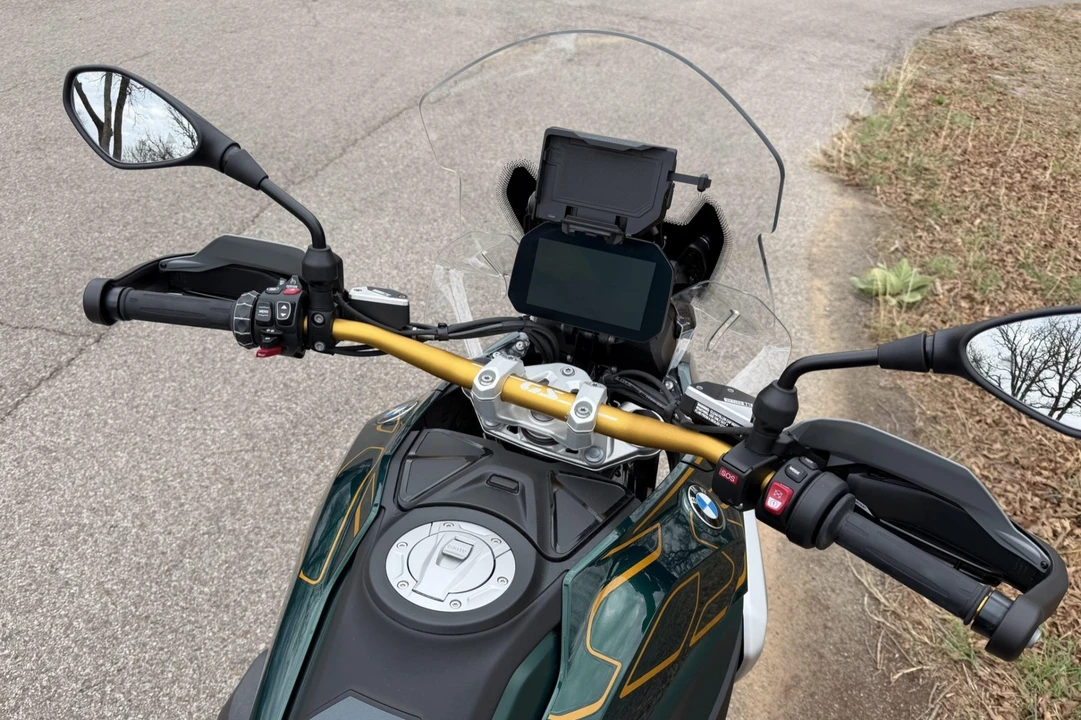 2024 BMW R1100 & R1150 & R1200 & R1250 & R1300 - Image 4 of 8