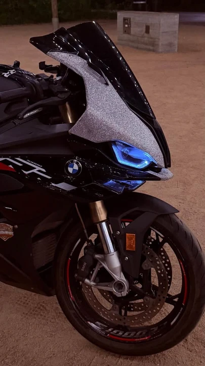 2024 BMW S1000 - Image 2 of 3