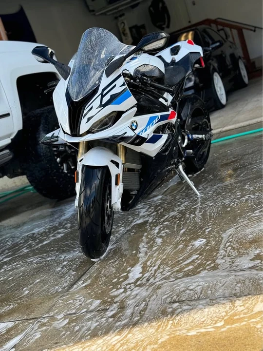 2024 BMW S1000 - Image 3 of 3