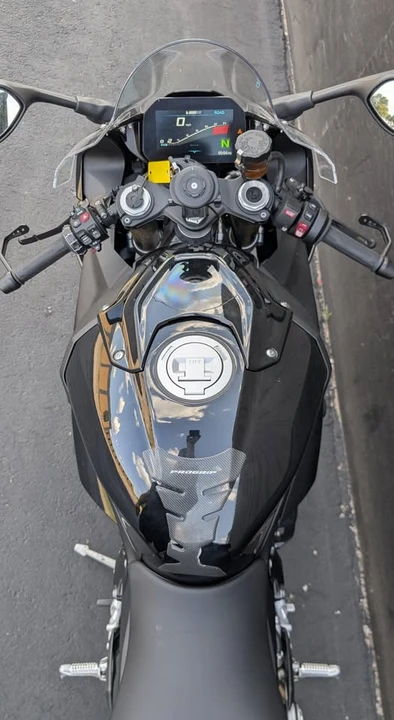 2024 BMW S1000 - Image 8 of 9