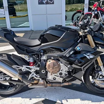 2024 BMW S1000R
