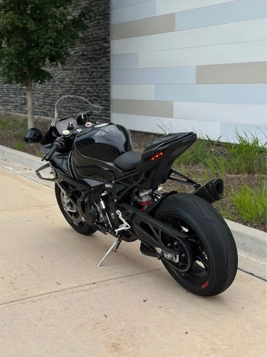 2024 BMW S1000 - Image 2 of 7