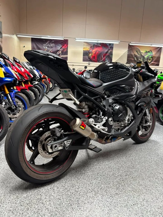 2024 BMW S1000 - Image 8 of 9