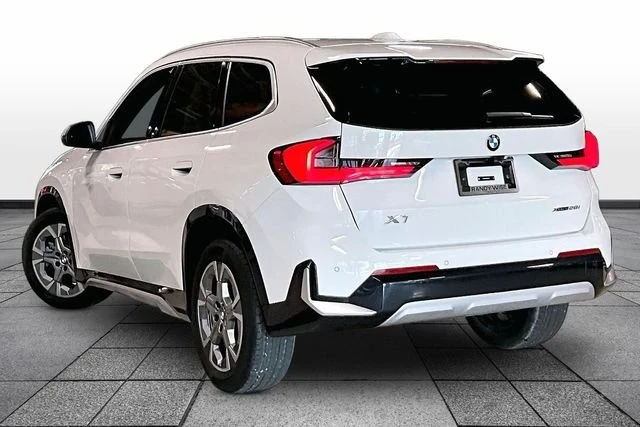 2024 BMW U11/U12 X1 - Image 2 of 15