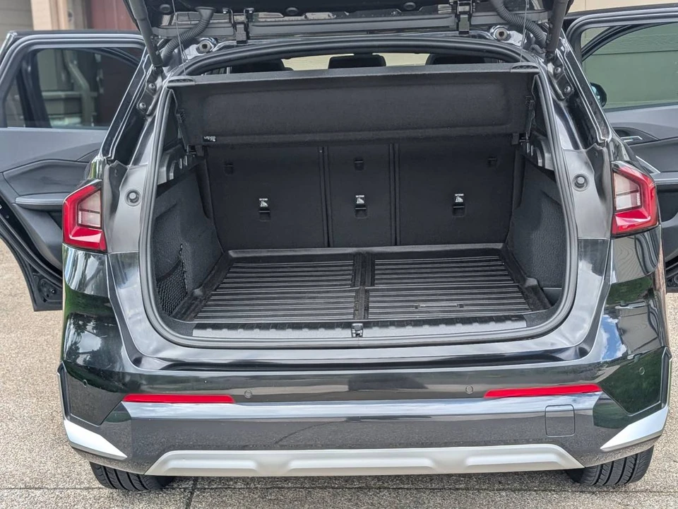 2024 BMW U11/U12 X1 - Image 9 of 11