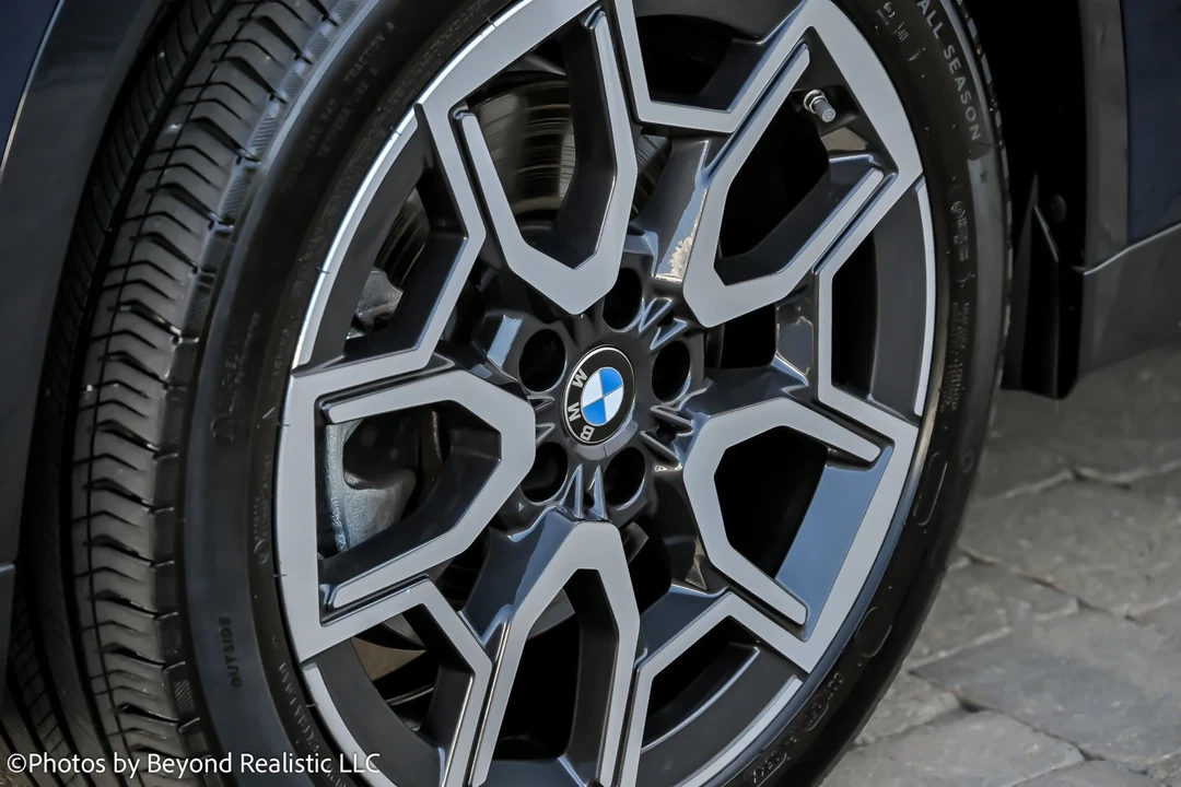 2024 BMW U11/U12 X1 - Image 13 of 21