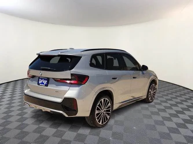2024 BMW U11/U12 X1 - Image 4 of 20