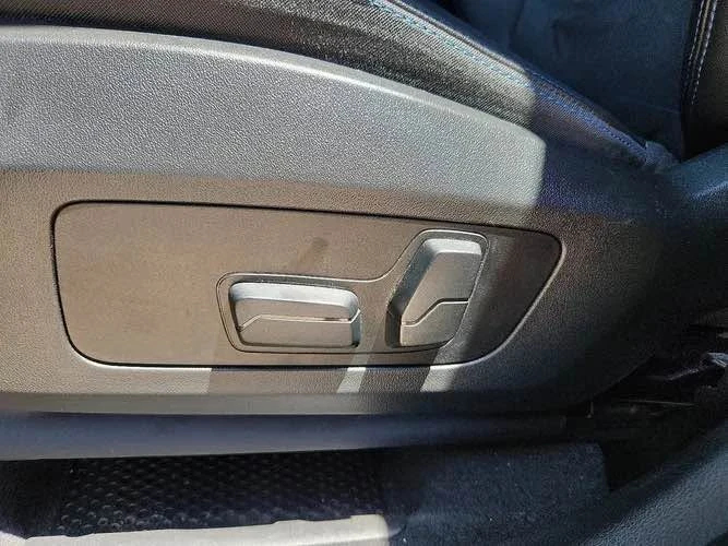 2024 BMW U11/U12 X1 - Image 12 of 20