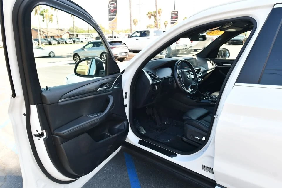 2024 BMW G01 X3 - Image 11 of 20