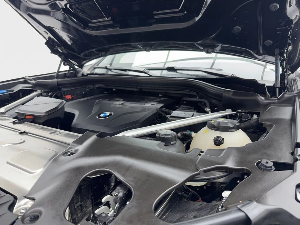 2024 BMW G01 X3 - Image 16 of 21