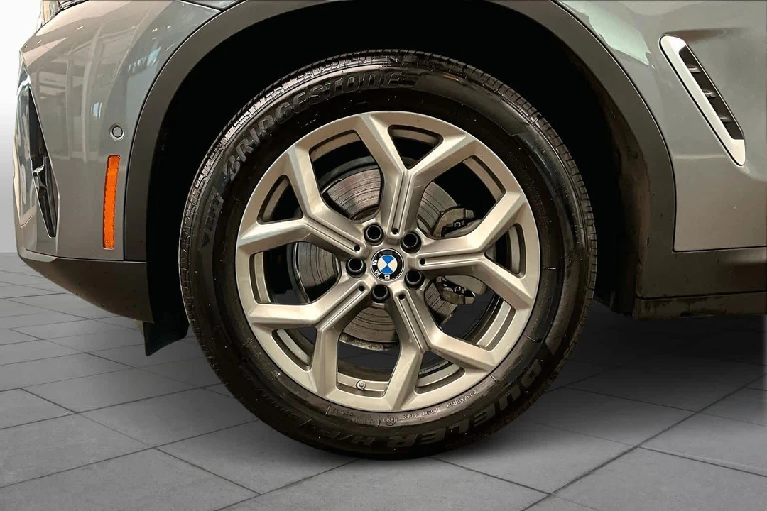2024 BMW G01 X3 - Image 11 of 12