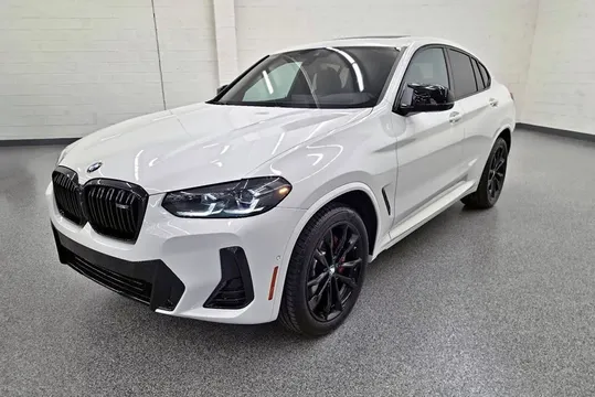 2024 BMW X4 M40i