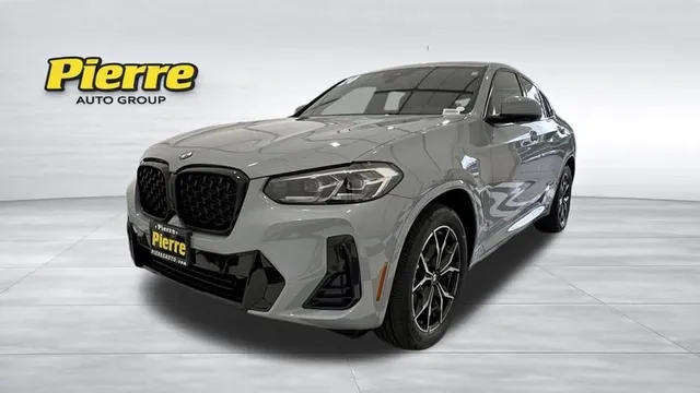 2024 BMW X4 xDrive30i