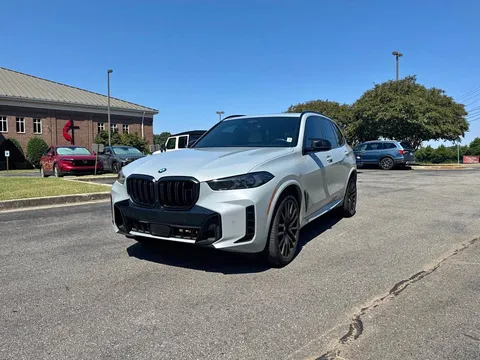2024 BMW X5 M60i