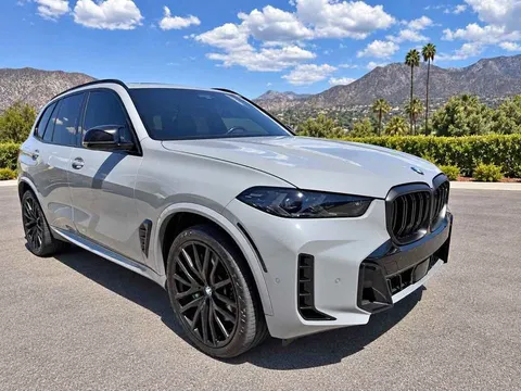 2024 BMW X5 M60i