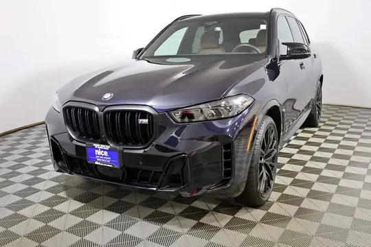 2024 BMW X5 M60i