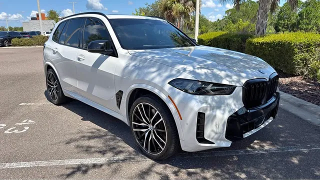 2024 BMW X5 M60i Sport Utility 4D