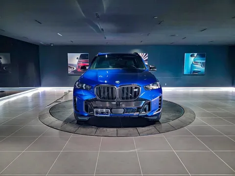 2024 BMW X5 M60i xDrive