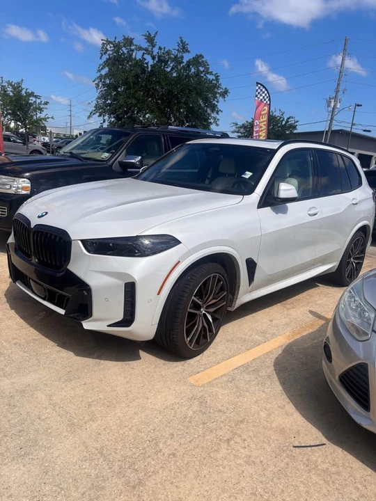2024 BMW G05 X5 - Image 2 of 18