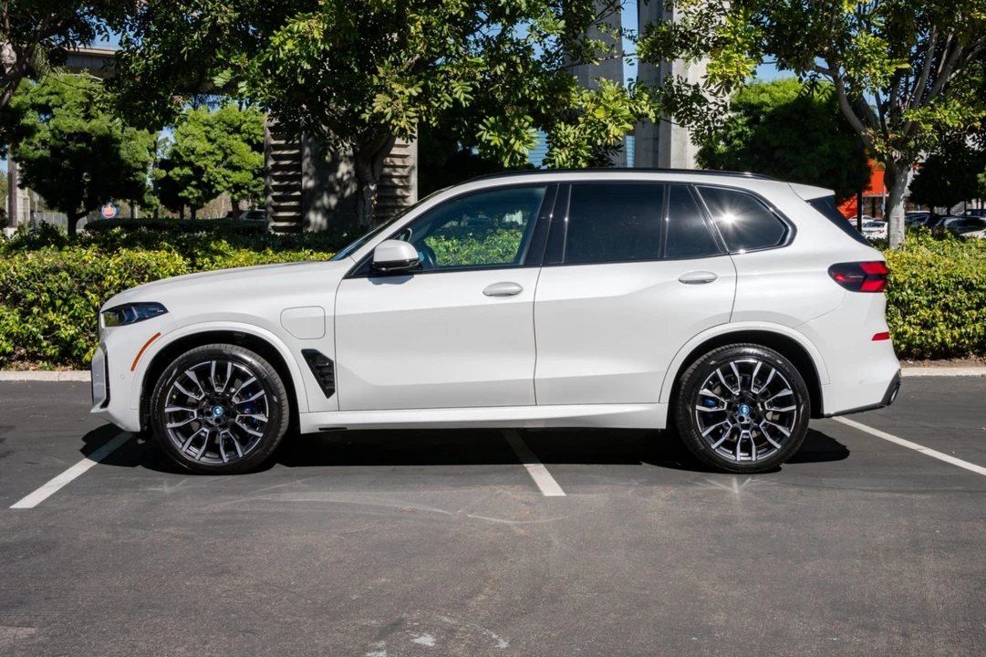 2024 BMW G05 X5 - Image 3 of 8