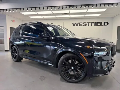 2024 BMW X7 40i