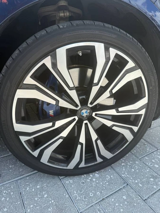2024 BMW X7 - Image 22 of 24