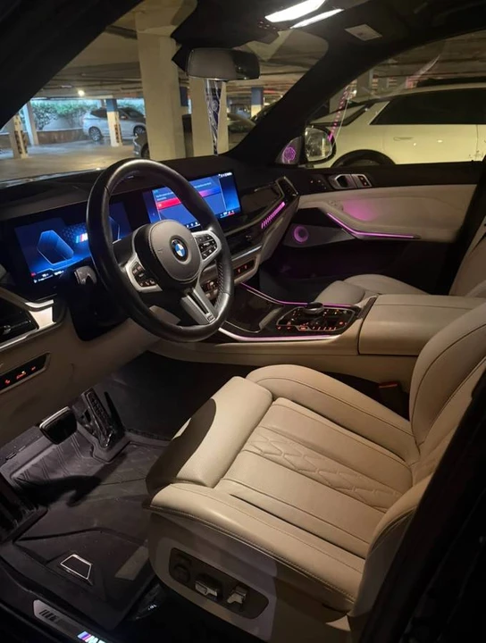2024 BMW X7 - Image 10 of 24