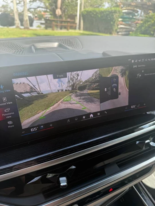 2024 BMW X7 - Image 19 of 24