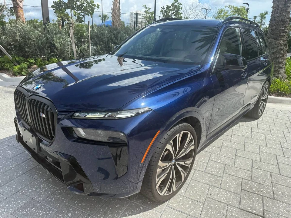 2024 BMW X7 - Image 24 of 24
