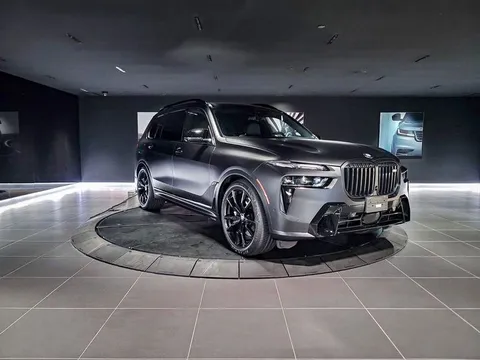 2024 BMW X7 M60i