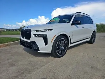 2024 BMW X7 M60i