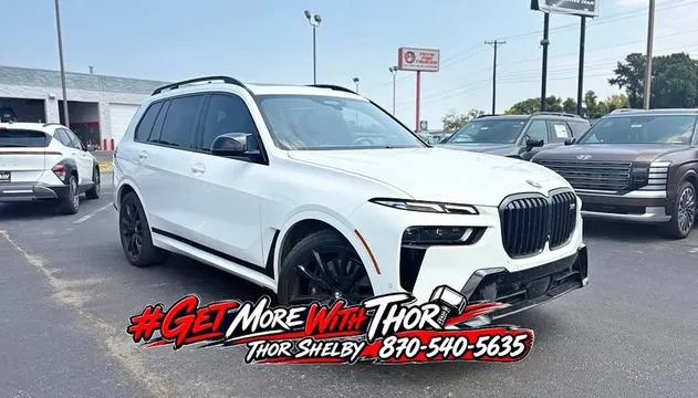 2024 BMW X7 M60i
