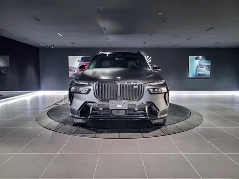 2024 BMW X7 M60i xDrive