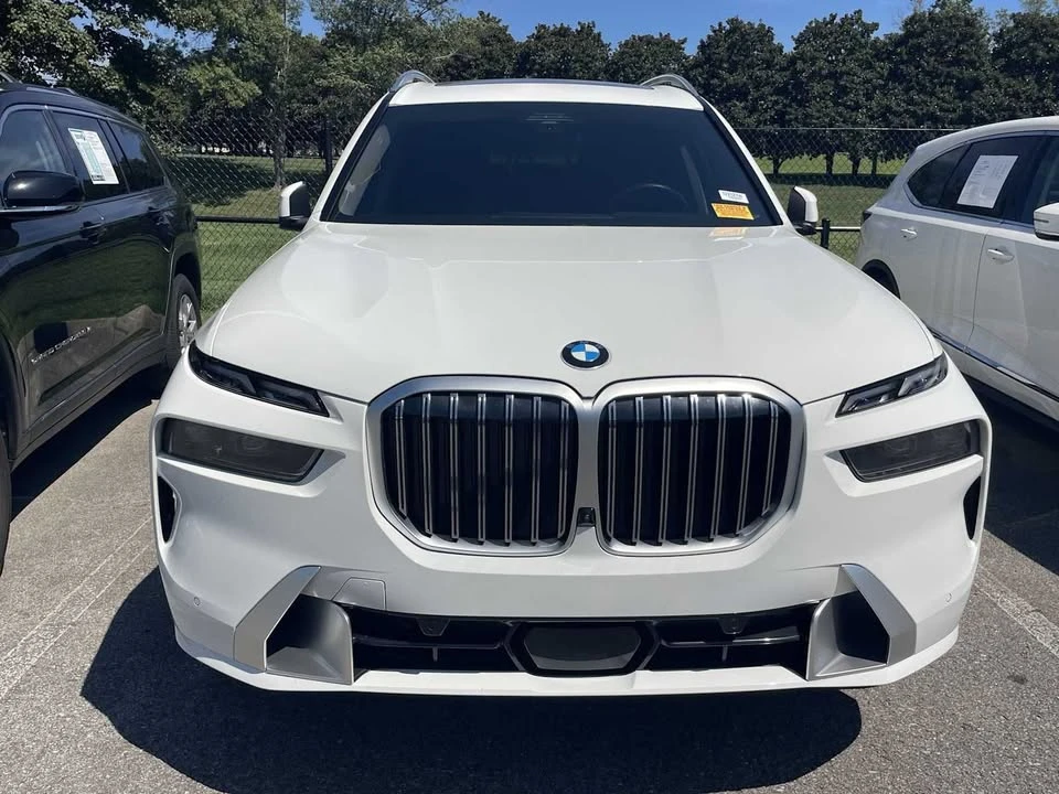 2024 BMW G07 X7 - Image 2 of 13