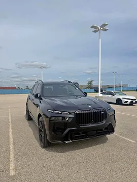 2024 BMW X7