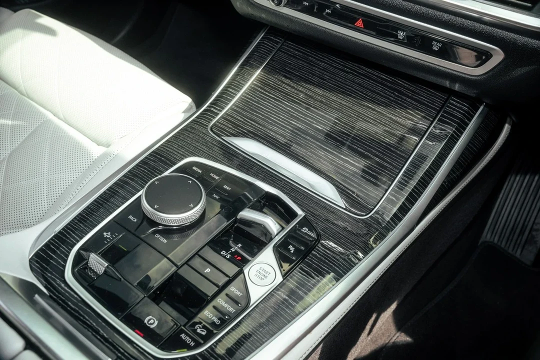 2024 BMW G07 X7 - Image 24 of 31