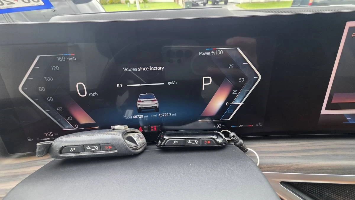 2024 BMW G07 X7 - Image 2 of 12