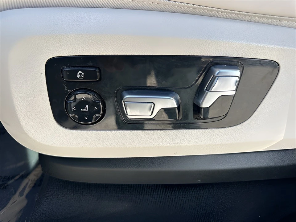 2024 BMW G07 X7 - Image 10 of 12