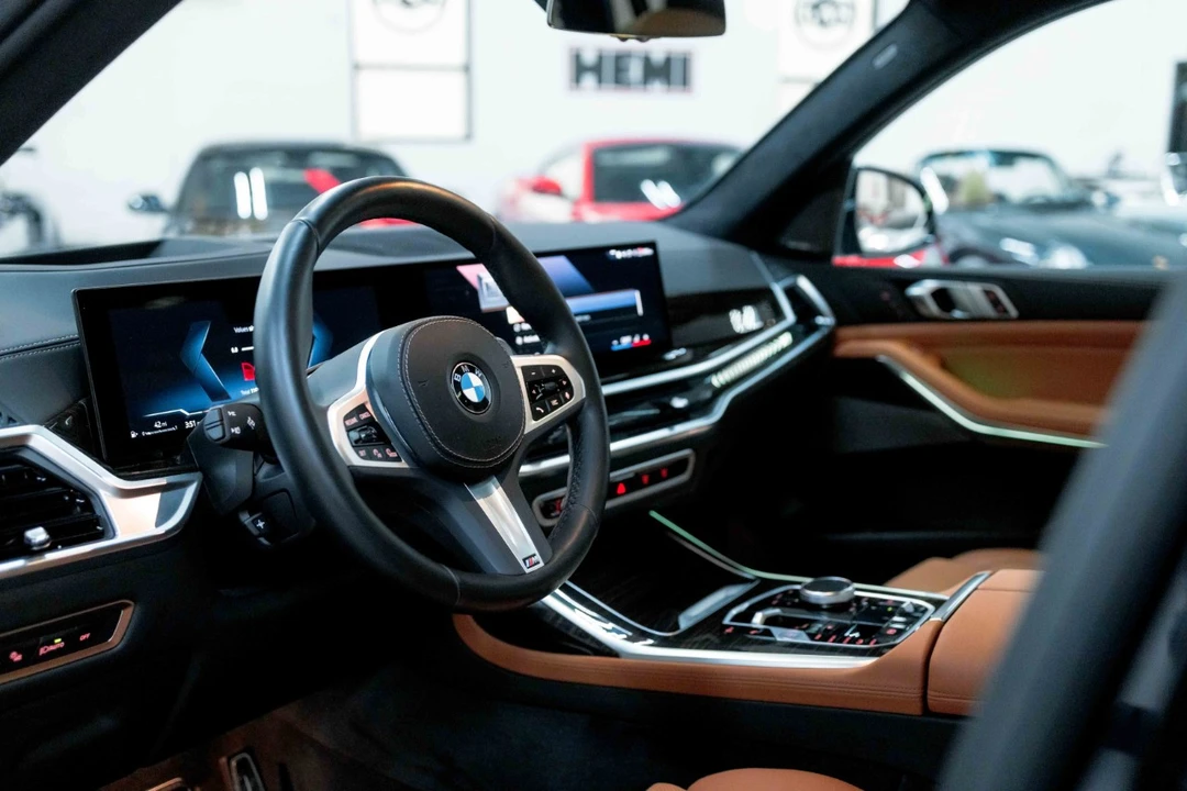 2024 BMW G07 X7 - Image 2 of 12