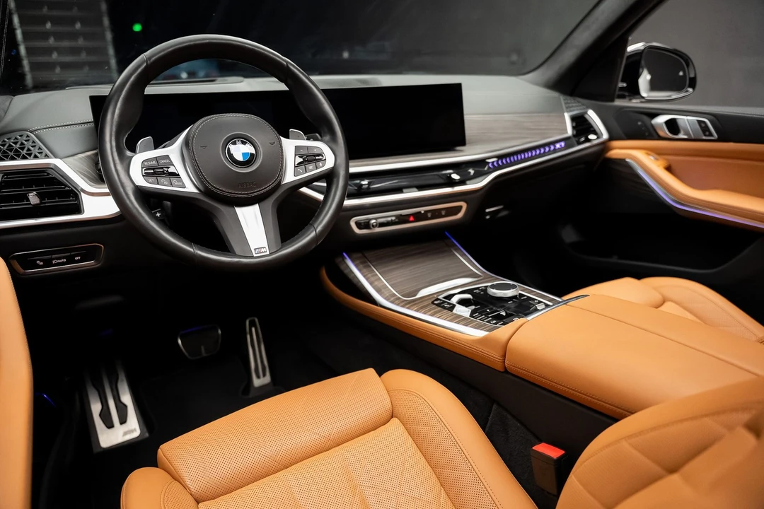 2024 BMW G07 X7 - Image 2 of 21