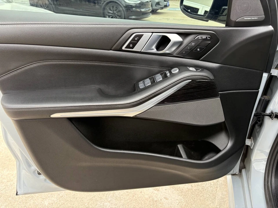 2024 BMW G07 X7 - Image 11 of 21