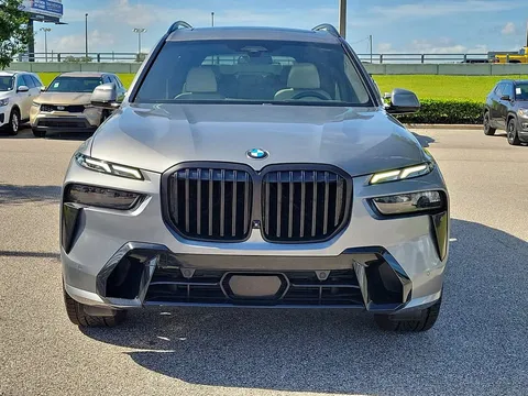 2024 BMW X7 xDrive40i Hybrid