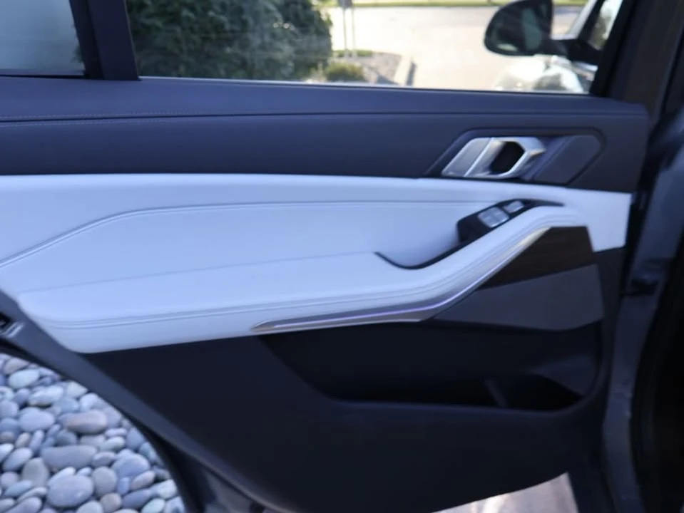 2024 BMW G07 X7 - Image 15 of 20