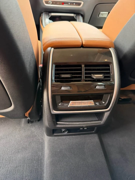 2024 BMW G07 X7 - Image 10 of 18