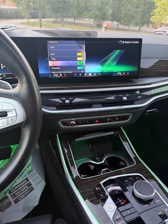 2024 BMW G07 X7 - Image 3 of 11